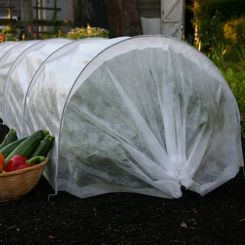 Giant Easy Fleece Tunnel - Image 2